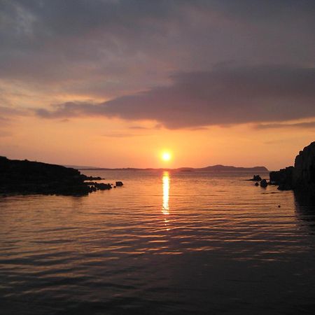 Caisleain Oir Hotel Annagry Exteriör bild