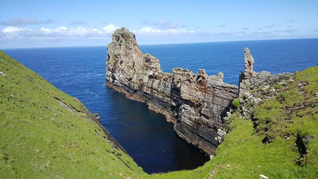 Caisleain Oir Hotel Annagry Exteriör bild